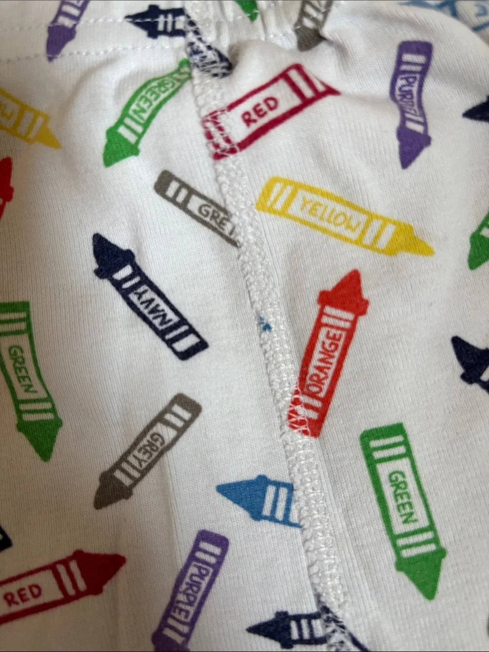 Hanna Andersson White Crayon-Print Organic Cotton Pajama Set size 6-7/ 120cm